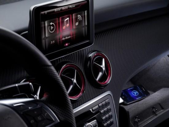 mercedes classe a 1 550x412 La Mercedes Classe A sera compatible Siri 