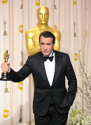 Jean Dujardin gagne un WHOUAH, PUTAIN, GÉNIAL, MERCI BEAUCOUP d'Oscar