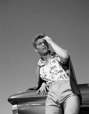 Americano par willy vanderperre pour fantastic man Americano par willy vanderperre pour fantastic man