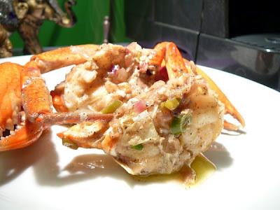 Butter, black pepper crabs – Crabes au beurre et au poivre noir