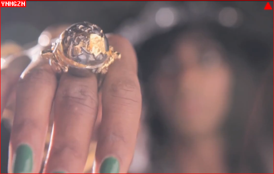 [VIDEO] Santigold: « Disparate Yout »