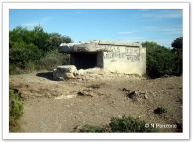 Le blockhaus de la plage de Badine Le blockhaus de la plage de Badine
