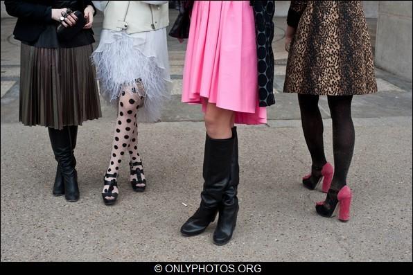 Entrées et sorties du défilé VIKTOR & ROLF et Cacharel. entree-sortie-defile mode paris-0018