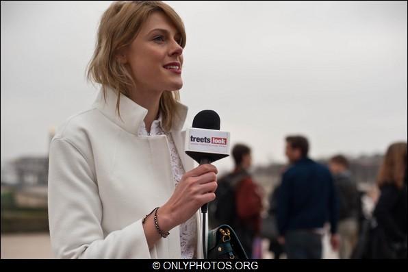 Entrées et sorties du défilé VIKTOR & ROLF et Cacharel. entree-sortie-defile mode paris-0001