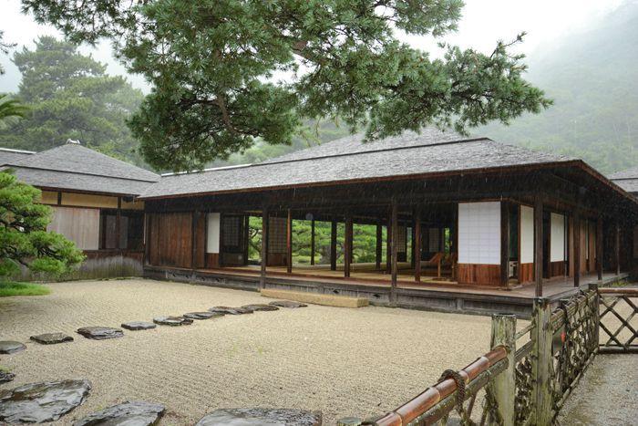 En attendant le soleil ... au Ritsurin koen de Takamatsu 3 juillet Takamatsu Ritsurin 312