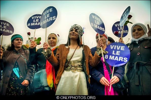 Manifestation -8-mars- femmes-paris-0003