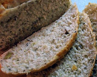 Pain à l'érable et aux noix grenoble Pain à l'érable et aux noix grenoble