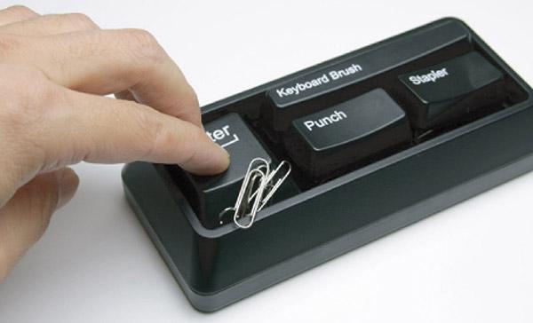 keyboard stationery set 1 Desk Clear Set : un clavier pour ranger vos fournitures de bureau
