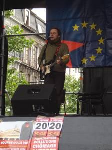 Le PC grec appelle la gauche européenne à cesser les larmes de crocodile el2.jpg