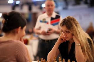 La Française Almira Skripchenko (2468) au championnat d'europe féminin d'échecs © site officiel