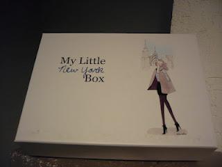 MyLittlebox : je me mets à l'heure New Yorkaise.... MyLittlebox : je me mets à l'heure New Yorkaise....