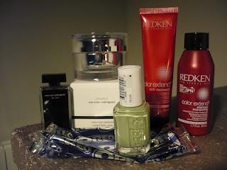 MyLittlebox : je me mets à l'heure New Yorkaise.... MyLittlebox : je me mets à l'heure New Yorkaise....