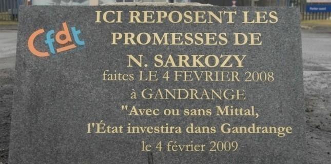 Présidentielle 2012 : tous les cinq ans, Sarkozy se rappelle que les ouvriers existent…