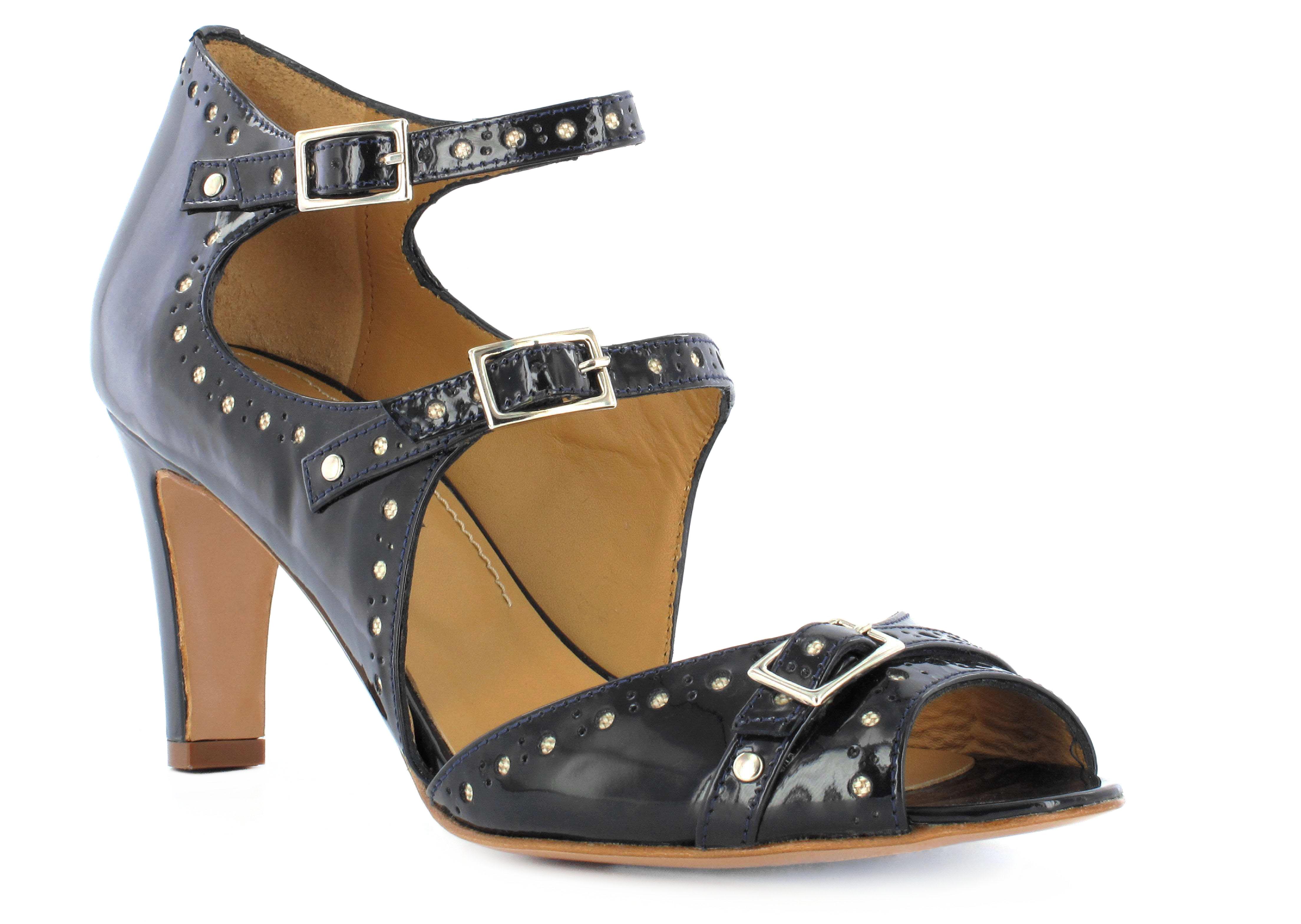 Qui veut gagner une magnifique paire de chaussures ATELIER VOISIN ? Qui veut gagner une magnifique paire de chaussures ATELIER VOISIN ?