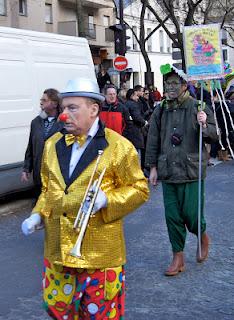 Ne vous défilez pas pour le carnaval de Paris ! Ne vous défilez pas pour le carnaval de Paris !