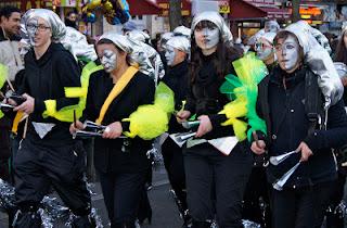 Ne vous défilez pas pour le carnaval de Paris ! Ne vous défilez pas pour le carnaval de Paris !