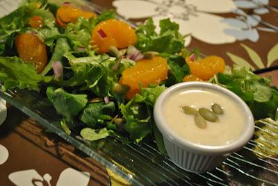 Salade verte et vinaigrette crémeuse à la clémentine