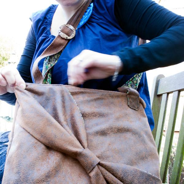 Mon sac à noeud et un tuto - A Bow bag and a tutorial