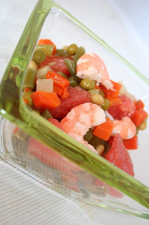 SALADE DE MACEDOINE PAMPLEMOUSSE ET CREVETTES salade-macedoine-crevette-pamplemousse2.jpg