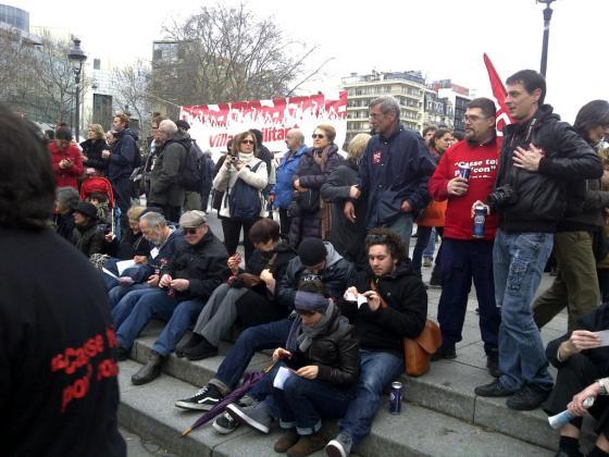 IMG-20120318-02004 Pour une VIème République, une #Bastille en rouge, images et mouvements – Vive l’ #insurrection populaire !