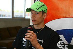 Interview Motarz : Axel Maurin Vice Champion du Trophee Pirelli Junior 600 (27/11/2007) imageflottante
