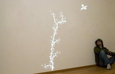 Un papier peint lumineux par Jonas Samson
