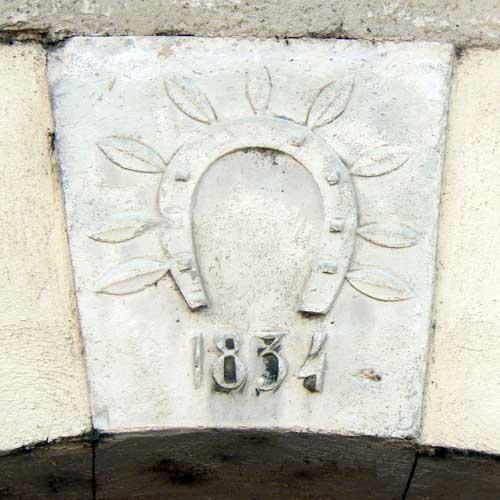 Un linteau de maréchal-ferrant à Roquefort-sur-Garonne (31)