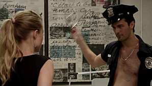 Critiques Séries : House of Lies. Saison 1. Episode 10. vlcsnap-2012-03-19-22h31m32s243.png