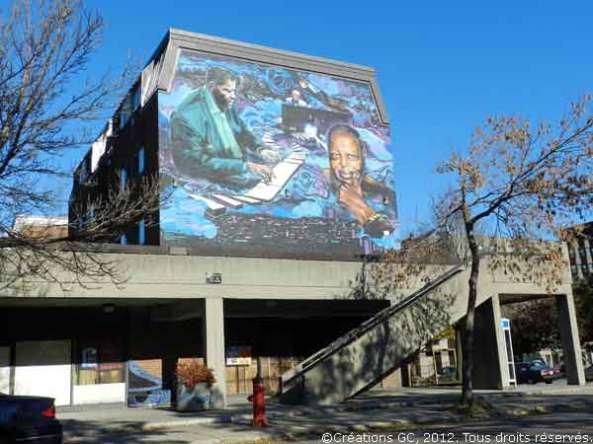 Art urbain / Montréal, coin des Seigneurs et St-Jacques