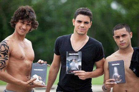 Rencontre avec Simone Elkeles 262828_189243717805093_101698336559632_531465_8080542_n