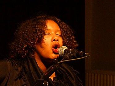 Mirel Wagner (support : Loïc Joseph) à la Maison des Musiques, Bruxelles, le 22 mars 2012 DSC03493.JPG