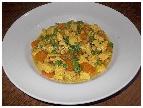 Tajine Pois-Chiches, Carottes et Escalopes de Poulet pour la Ronde Interblogs #26 DSCF2253.JPG