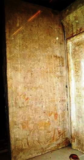 Stèle-chapelle E 14184 (Panneau gauche) - Cliché : SAS Stele-chapelle-E-14184---Panneau-gauche--SAS-.jpg