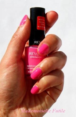 Revlon vernis colorstay passionate pink Les vernis du printemps… Colorstay Revlon! (revue et swatch)