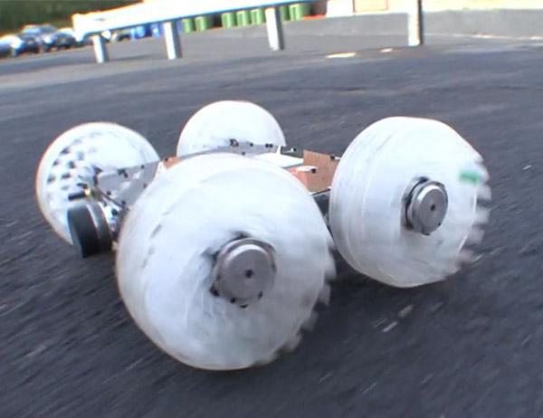sand_flea_robot sand flea robot Sand Flea : un robot capable de sauter à 9 mètres de haut