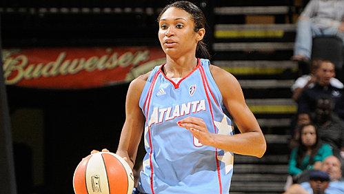 WNBA : Iziane CASTRO-MARQUES manquera le début de saison Iziane-CASTRO-MARQUES--Atlanta-_Getty-Images.jpg