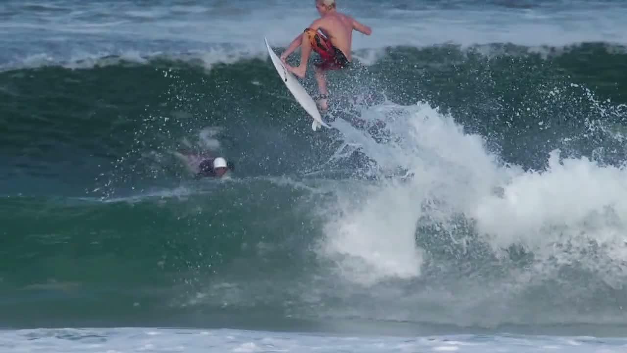 « Campervan » with the French Connexion ! media