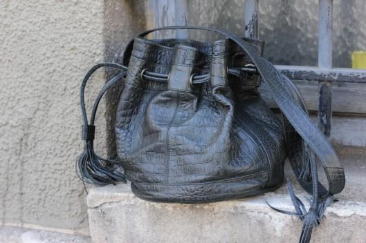 sac bourse cuir motus bouche cousue Cross