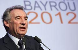 François Bayrou exige que le débat avec les 10 candidats sur France 2 soit en prime-time François Bayrou exige que le débat avec les 10 candidats sur France 2 soit en prime-time