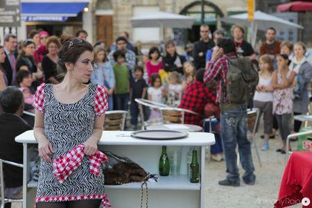 Reportage Photos - Je fouille, tu bouquines, il lit... à L'escale du livre 2012 ! IMG_1821