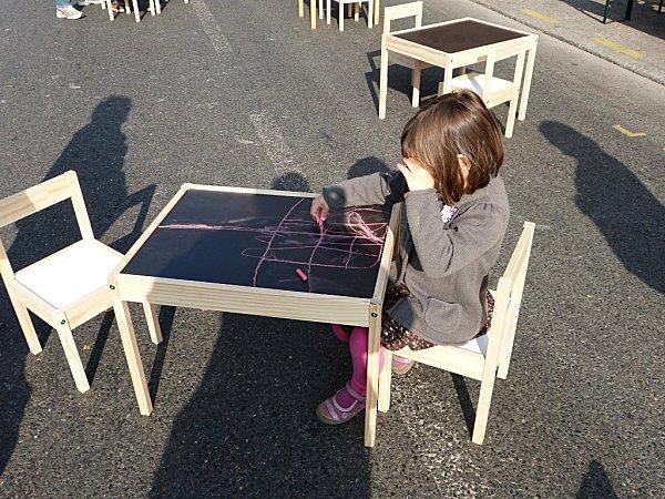 des rires d'enfants + des couleurs = merci ! P1050113.jpg