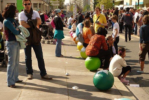 des rires d'enfants + des couleurs = merci ! P1050353.jpg