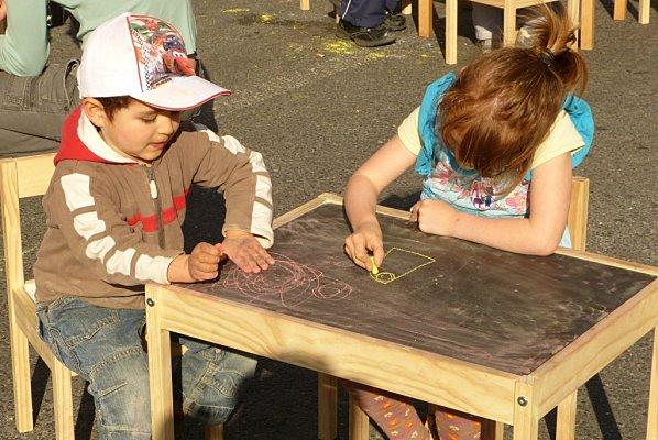 des rires d'enfants + des couleurs = merci ! P1050734.jpg