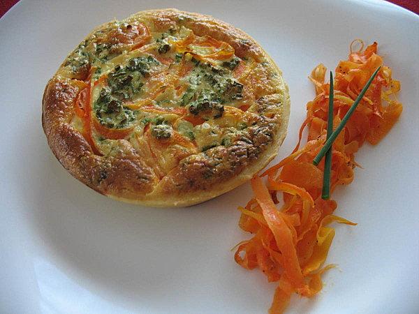 QUICHE VEGETARIENNE VITAMINEE 020412 QUICHE CAROTTES SURIMI ET CAROTTES CONFITES 002