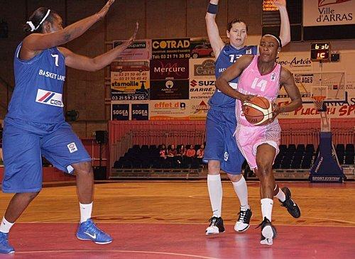 LFB : Une bonne et une mauvaise nouvelles pour Pauline AKONGA-NSIMBO Pauline-AKONGA-NSIMBO--Arras--vs.-Basket-Landes_arraspanier.jpg
