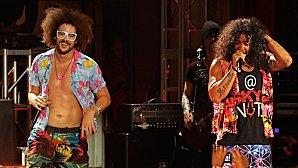 jeudi 5 avril : LMFAO PRESIDENT ! LMFAO_-_Live_Walmart_-1-.jpg