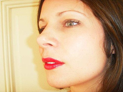 Vernis à lèvres Yves Saint Laurent : Ouais...bof! SDC12604.JPG