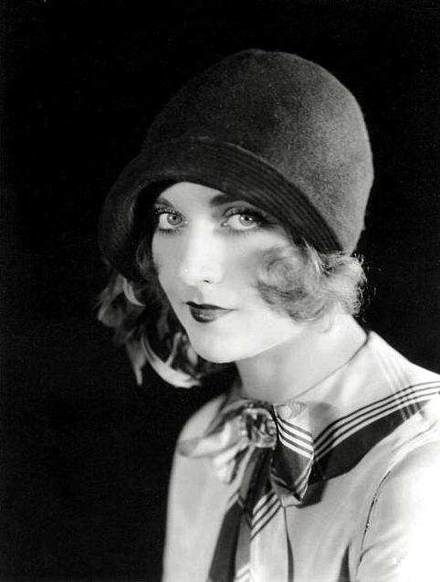 Carole-Lombard-1928.png