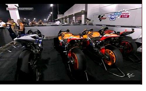 GP-2012-04-16-les-4-motos-au-box.jpg
