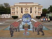 Au bord du gouffre en 3D : street art à Chiang Mai